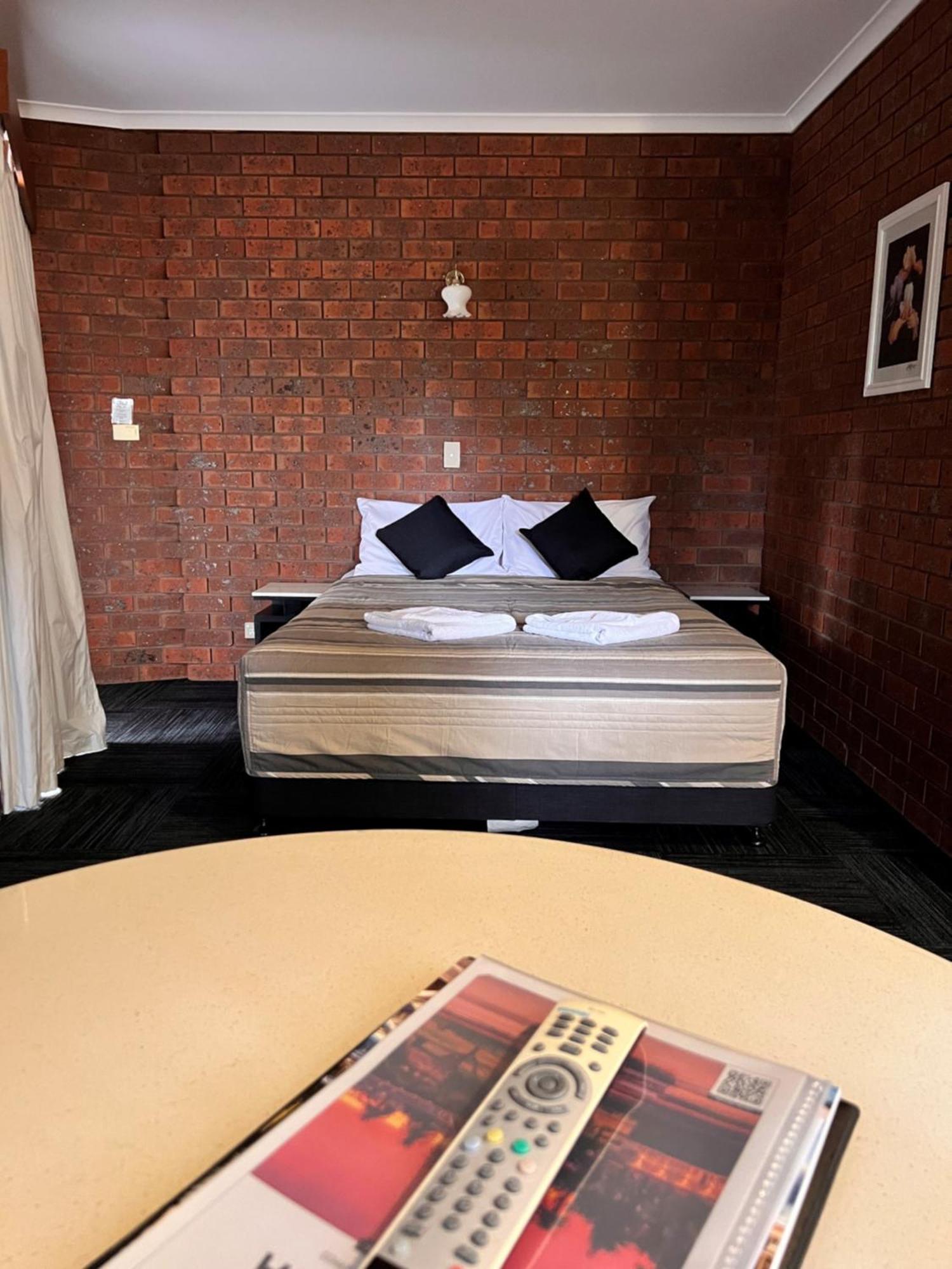 Two Rivers Motel Wentworth Esterno foto