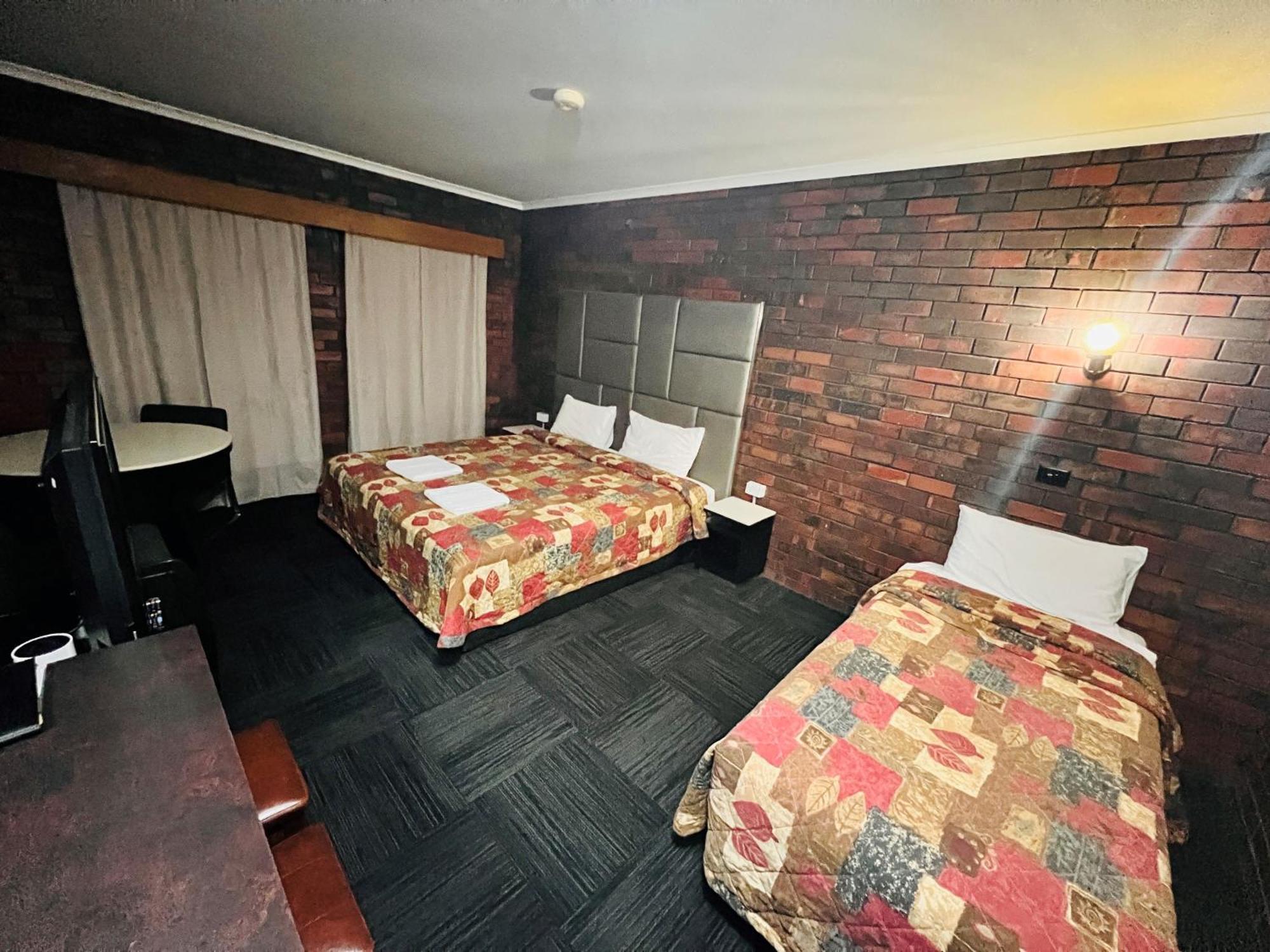 Two Rivers Motel Wentworth Esterno foto