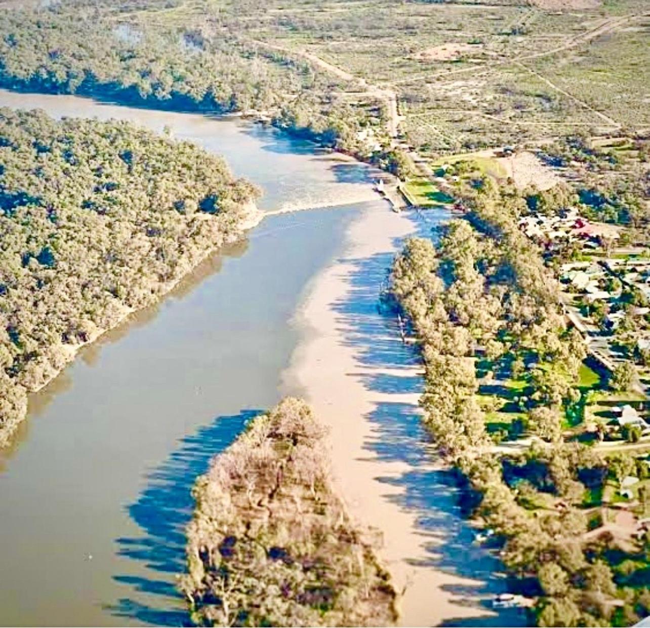 Two Rivers Motel Wentworth Esterno foto